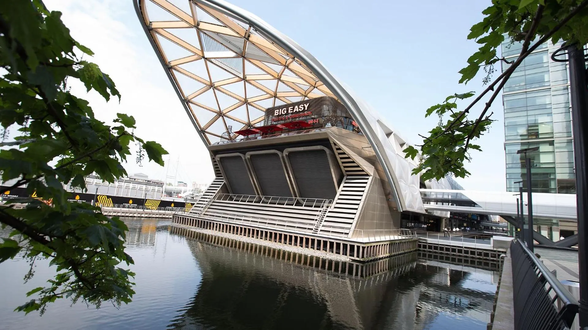 Modern 2Bed Apartment London Canary Wharf Great Transport Links - Perfect For Long Stays 0*,  United Kingdom