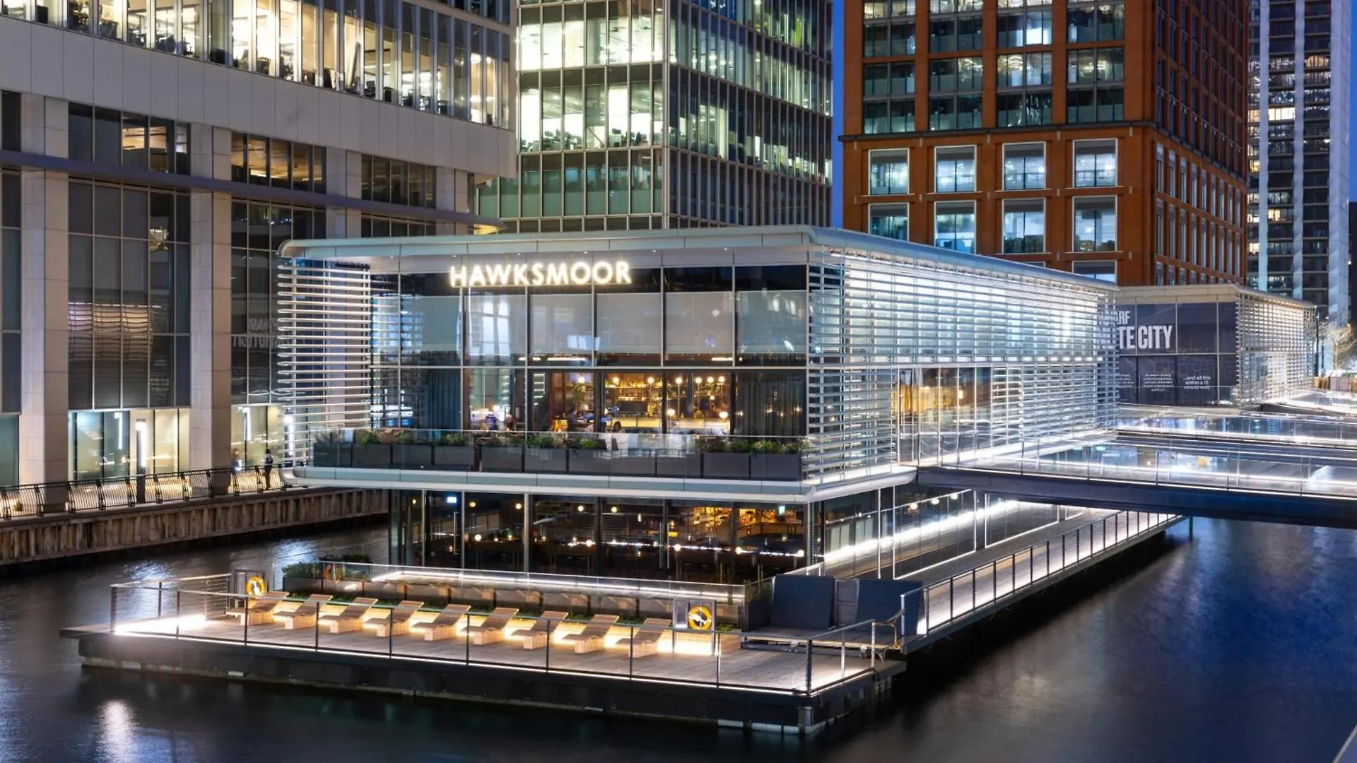 Modern 2Bed Apartment London Canary Wharf Great Transport Links - Perfect For Long Stays United Kingdom